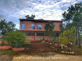  Hotel y Restaurante Las Margaritas  Perquin